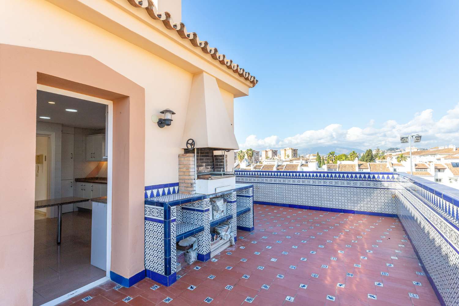 SPECTACULAR PENTHOUSE IN THE HEART OF FUENGIROLA