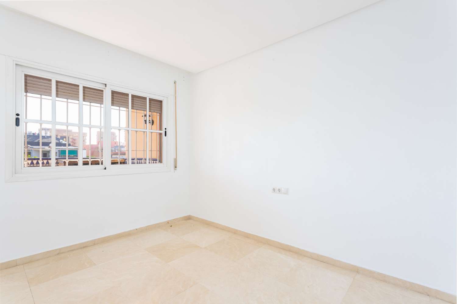 SPECTACULAR PENTHOUSE IN THE HEART OF FUENGIROLA