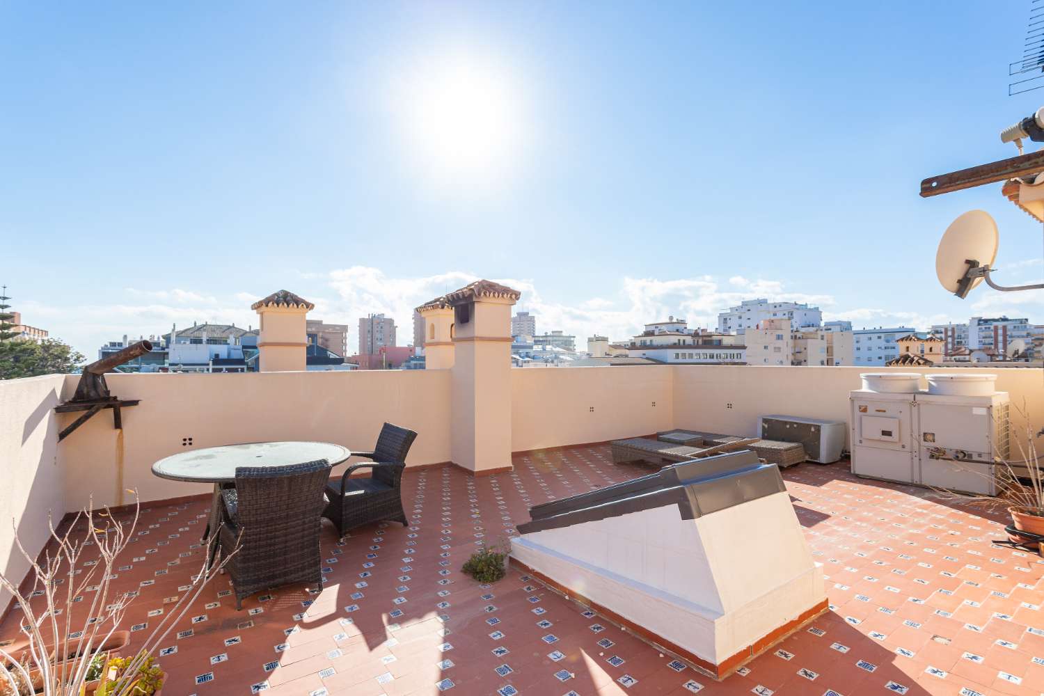 SPECTACULAR PENTHOUSE IN THE HEART OF FUENGIROLA