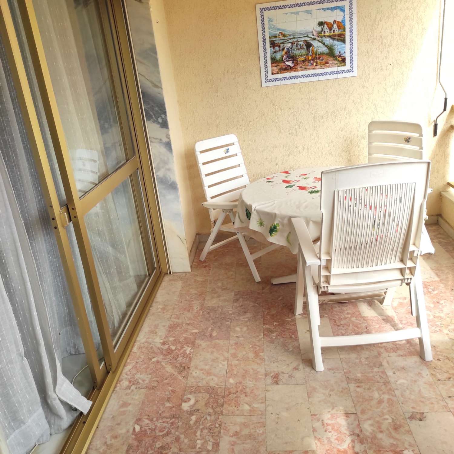 PISO EN VENTA, FUENGIROLA