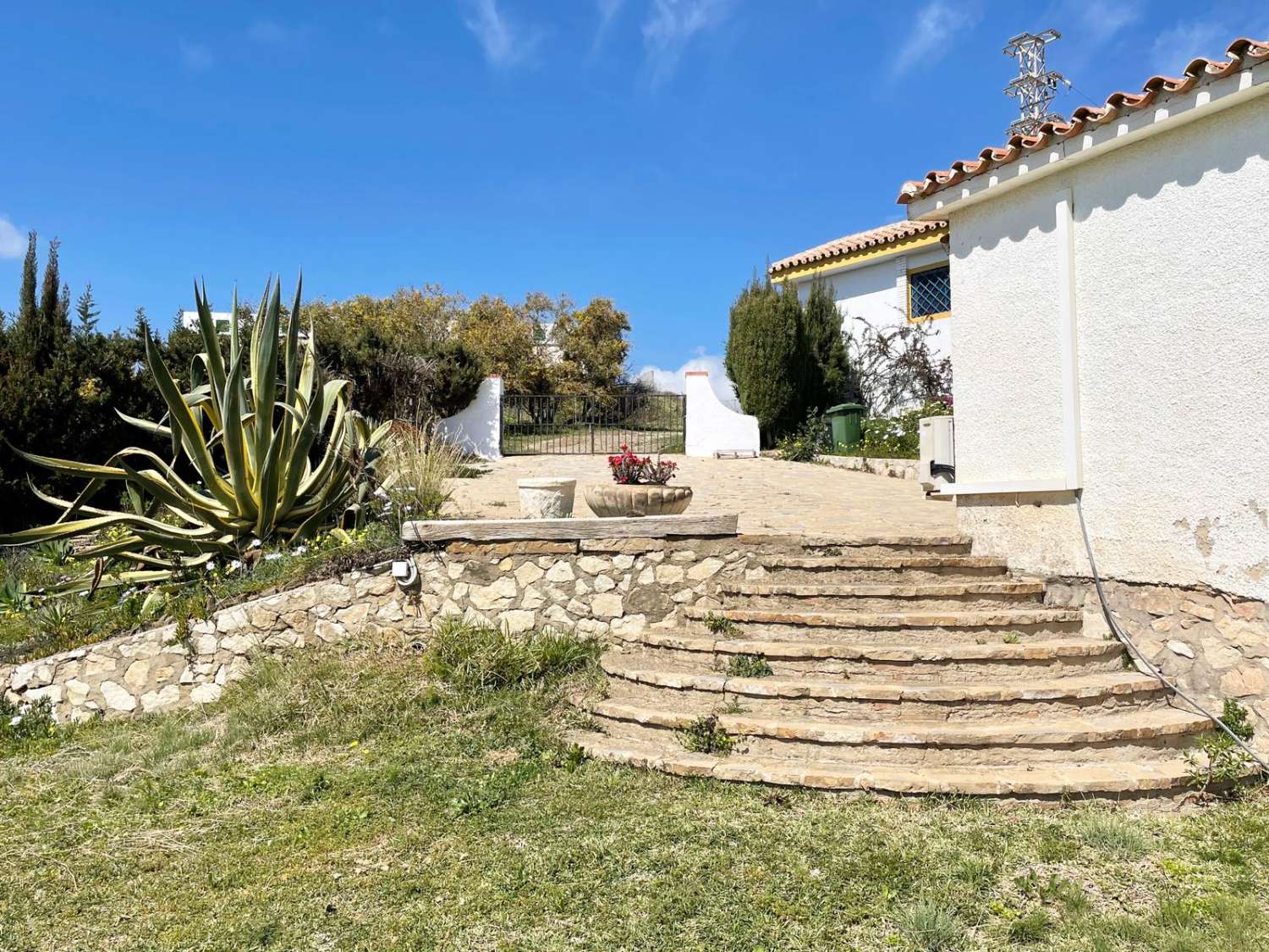 CHALET INDEPENDIENTE EN VENTA, MIJAS