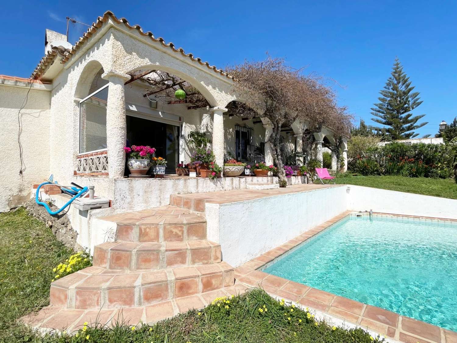 CHALET INDEPENDIENTE EN VENTA, MIJAS