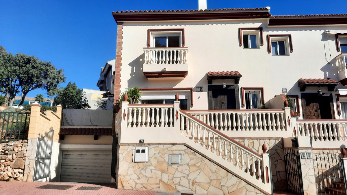 Chalet for sale in Los Pacos (Fuengirola)