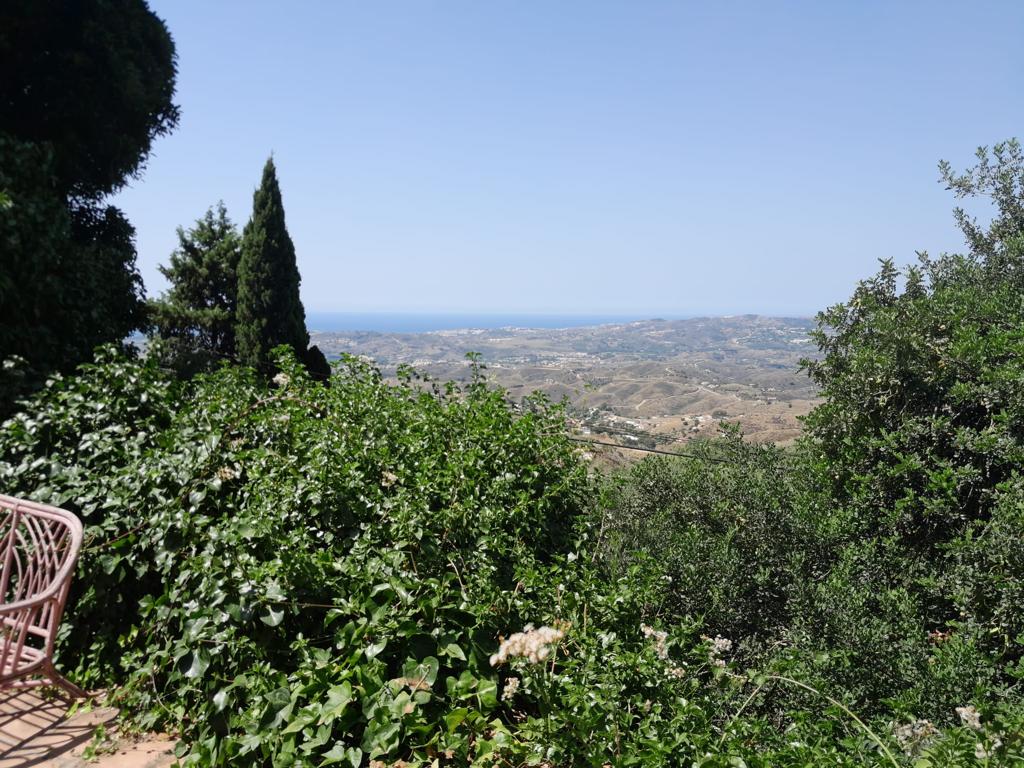 CHALET INDEPENDIENTE EN VENTA, MIJAS