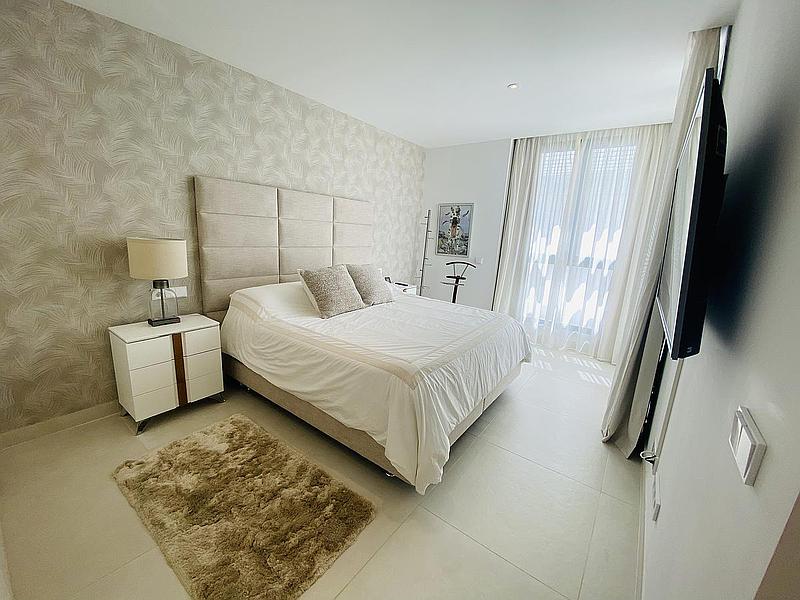 Flat for sale in Benalmádena