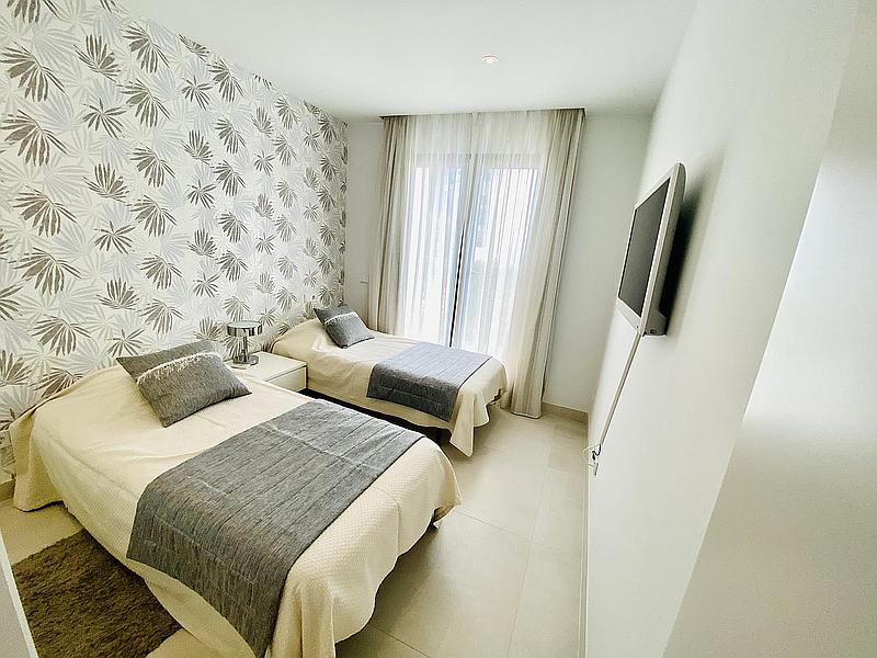 Flat for sale in Benalmádena