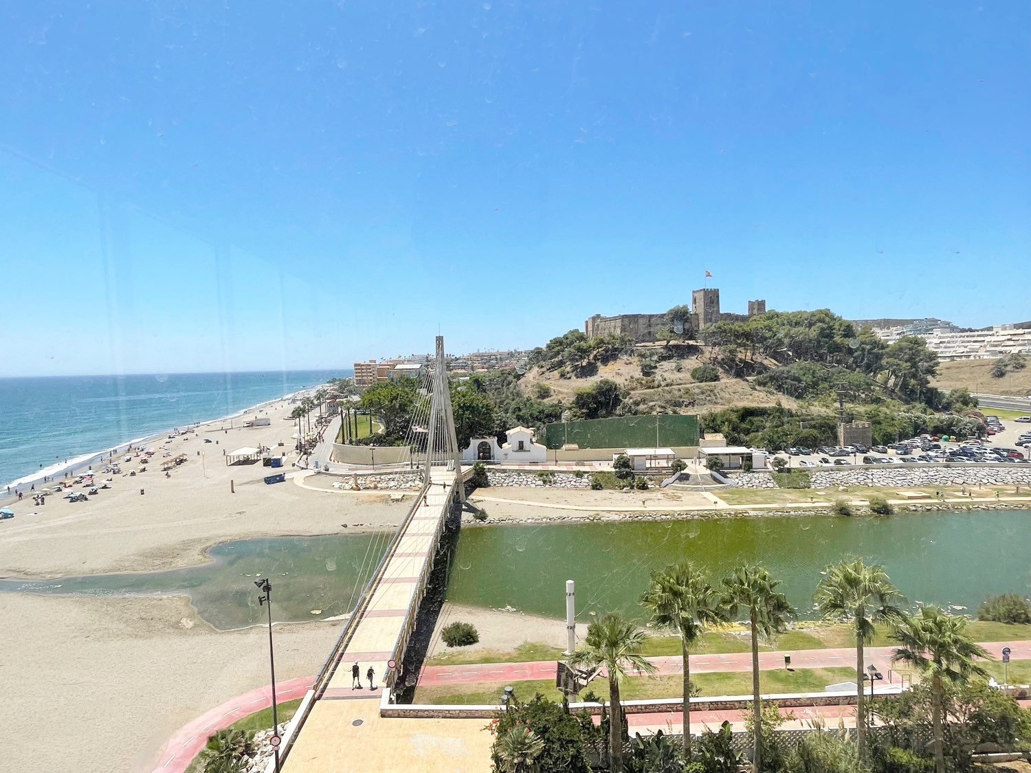 Atico en primera línea de playa