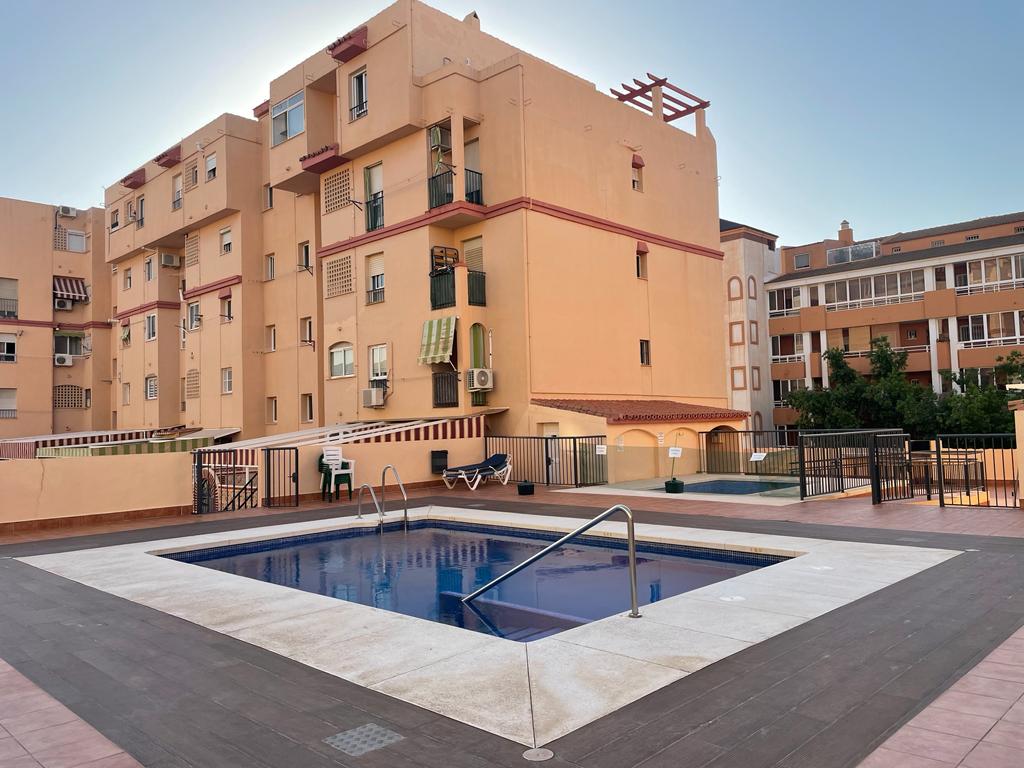 PISO EN VENTA, BENALMADENA