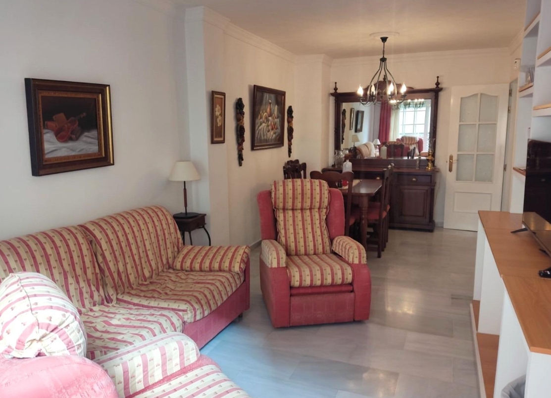 Flat for sale in Zona Puerto Deportivo (Fuengirola)