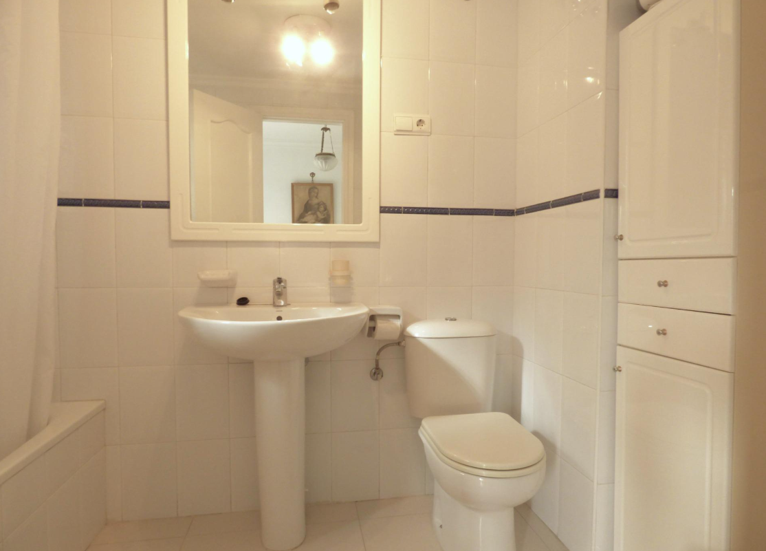 Flat for sale in Zona Puerto Deportivo (Fuengirola)