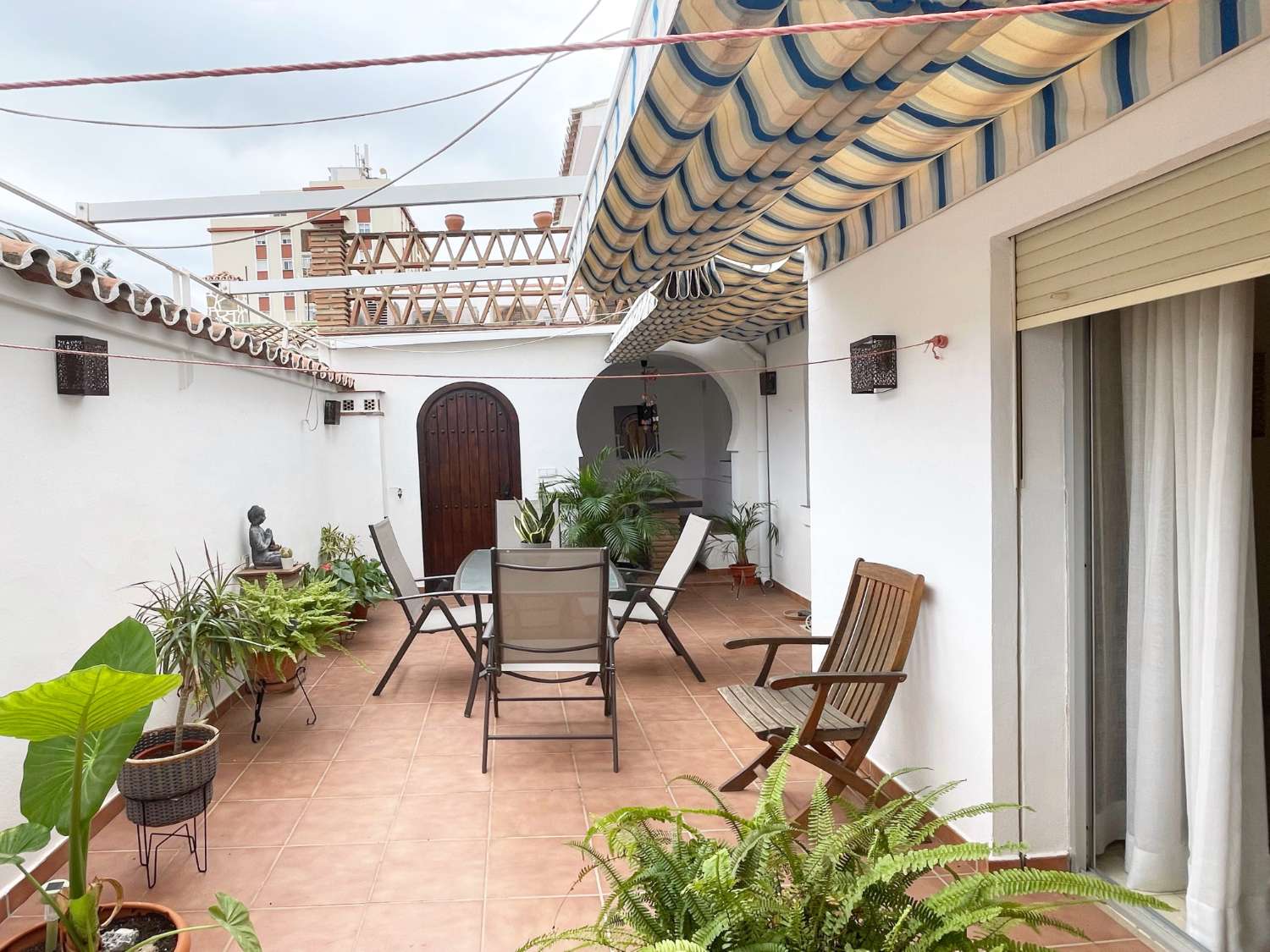 CHALET ADOSADO EN VENTA, FUENGIROLA