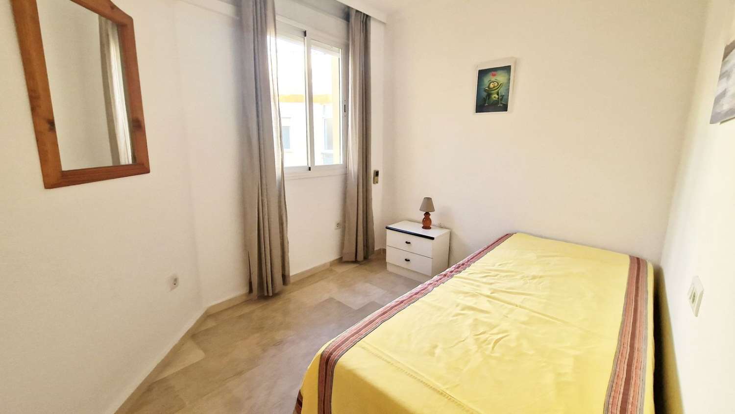 PISO EN VENTA, FUENGIROLA