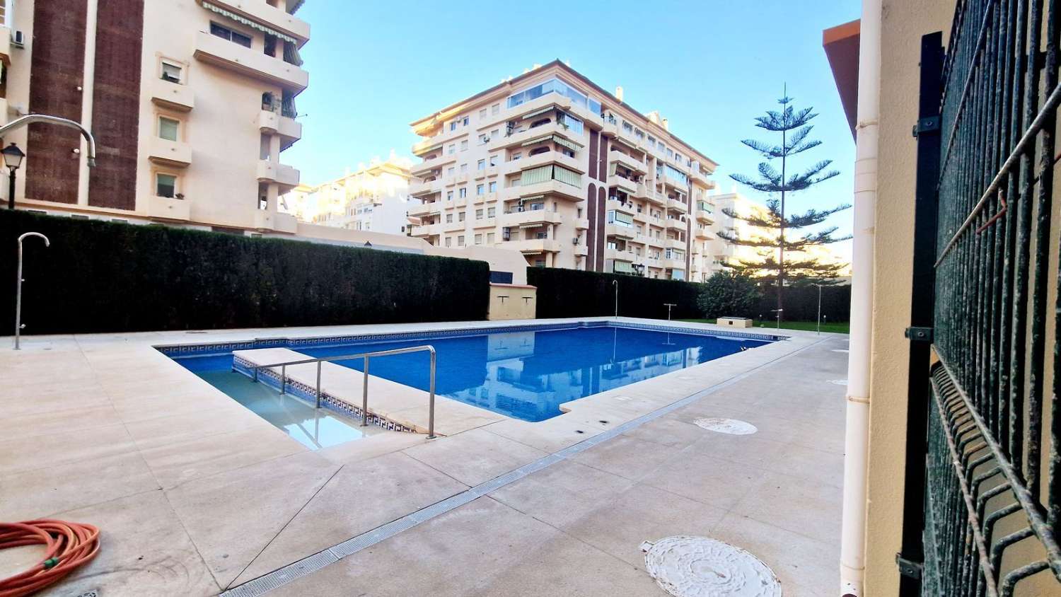 PISO EN VENTA, FUENGIROLA