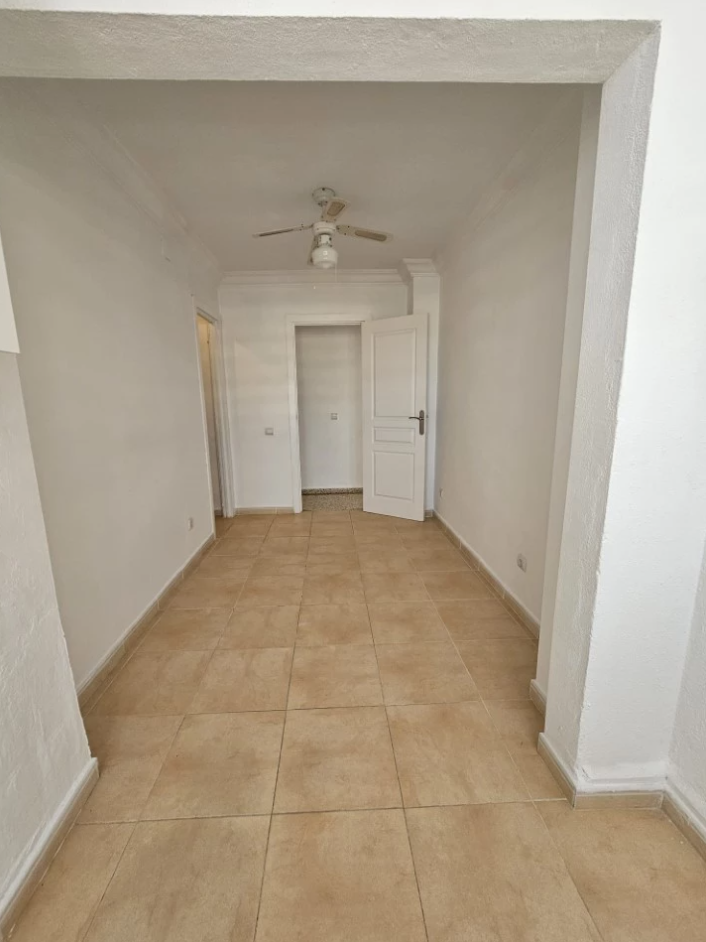 PISO EN VENTA, FUENGIROLA