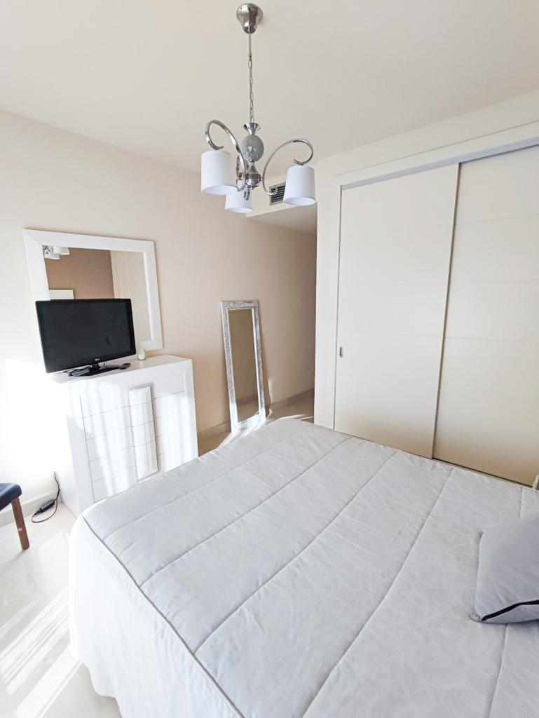 APARTAMENTO EN VENTA, FUENGIROLA