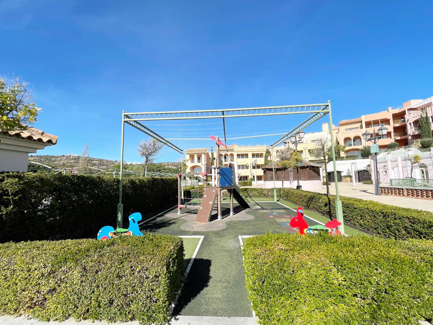 Flat for sale in Manilva