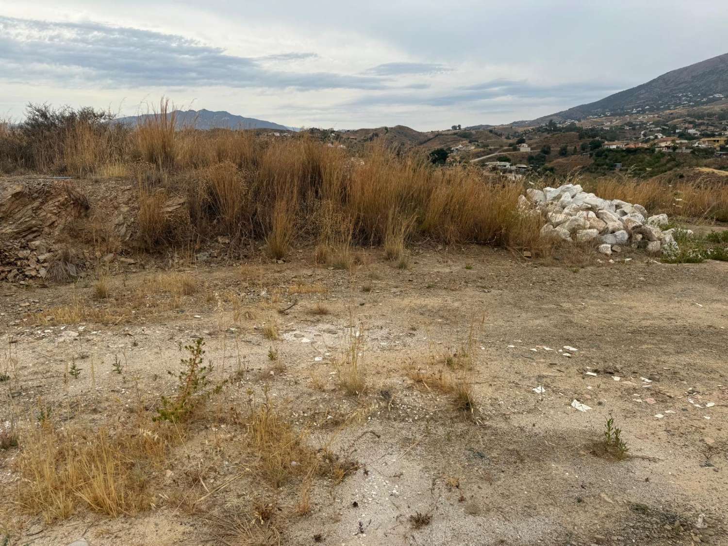 Rustikales Agrargrundstück in Mijas