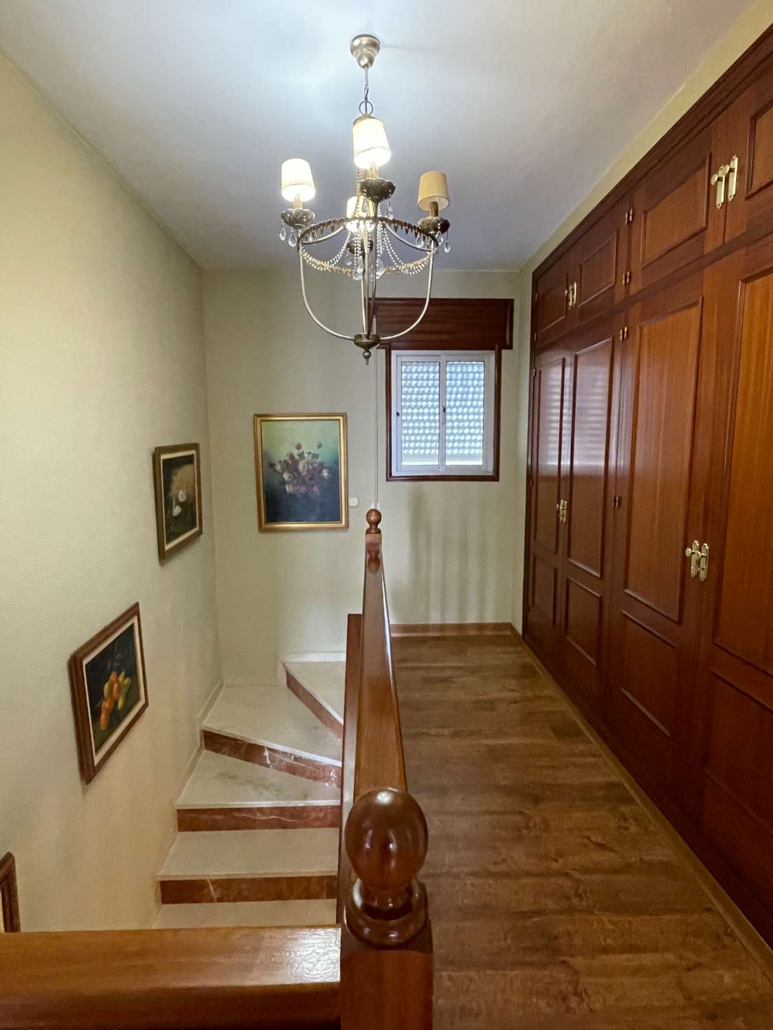 CHALET ADOSADO EN VENTA, FUENGIROLA