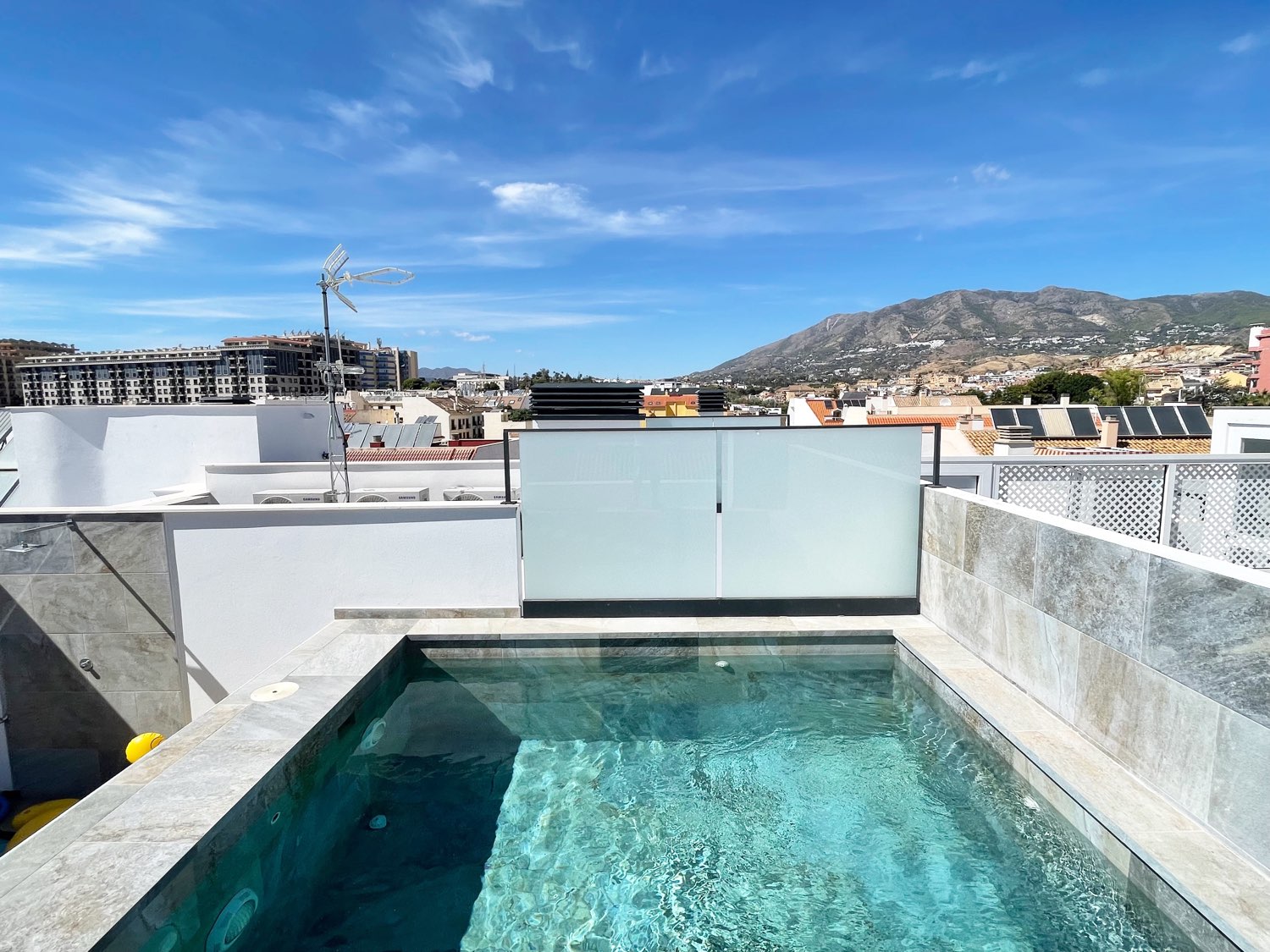 Penthouse zur miete in Los Boliches (Fuengirola)