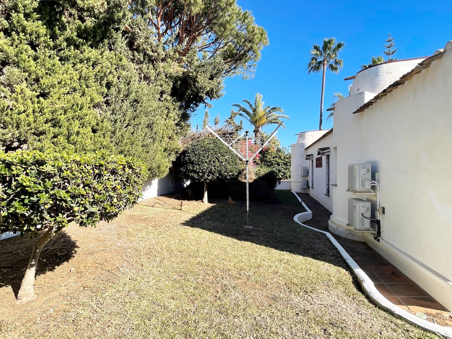 Villa zum verkauf in Calaburra - Chaparral (Mijas)