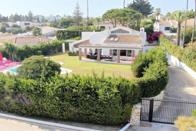 Villa en venta en Calaburra - Chaparral (Mijas)