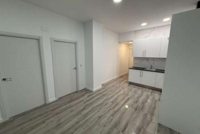 Apartamento en venta en La Carihuela - Los Nidos (Torremolinos)