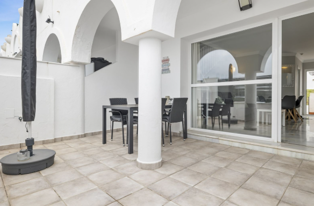 Petit Appartement en vente à Cabopino-Artola (Marbella)